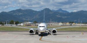 How to Score Low Cost Flights to Cancun: Best Tricks & Timing