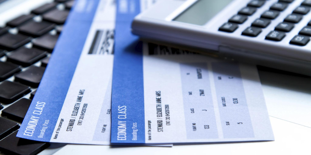 How Airline Hubs Affect Flight Prices