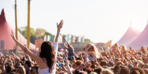 Largest Music Festivals in the US: Dates, Tickets & Travel Guide