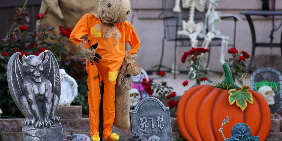 Best Places to Travel for Halloween in the USA (2026 Guide)